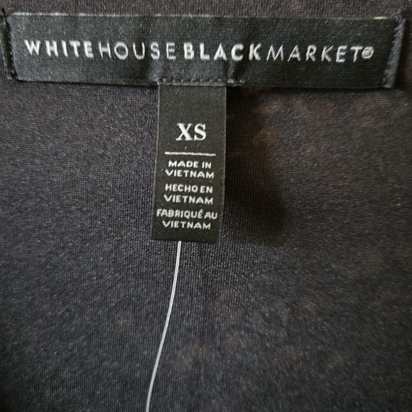 White House Black Market Floral Wrap V Neck Sleeveless Top Blouse XS - Picture 10 of 12